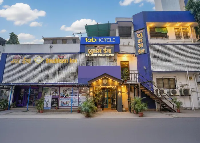 Fabhotel Shubham Inn - Nr Jain Mandir, Bhandup West Mumbai